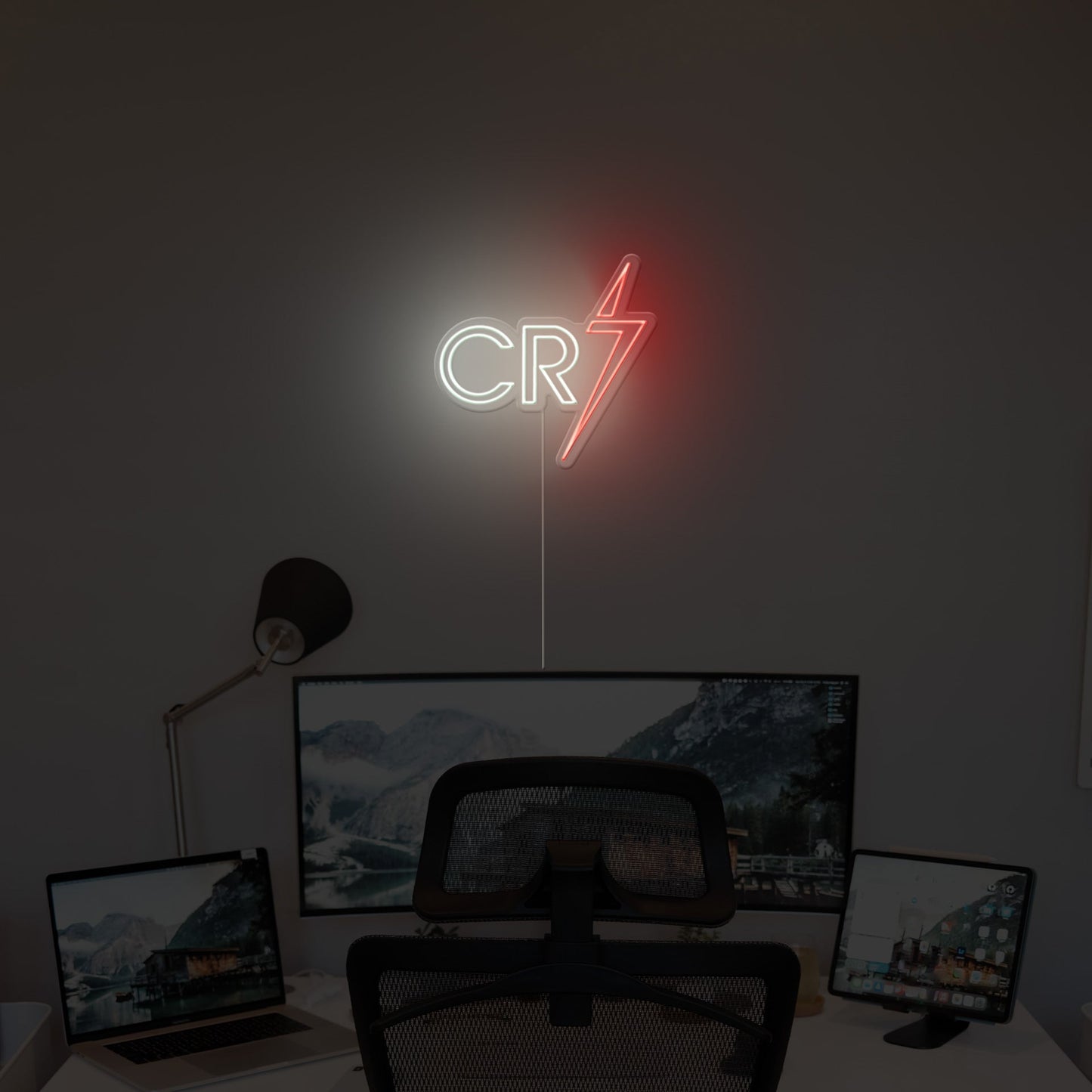 cr7-neon-sign